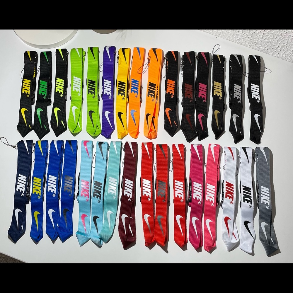 150 black pieces Nike Lanyard Detachable Keychain Badge
